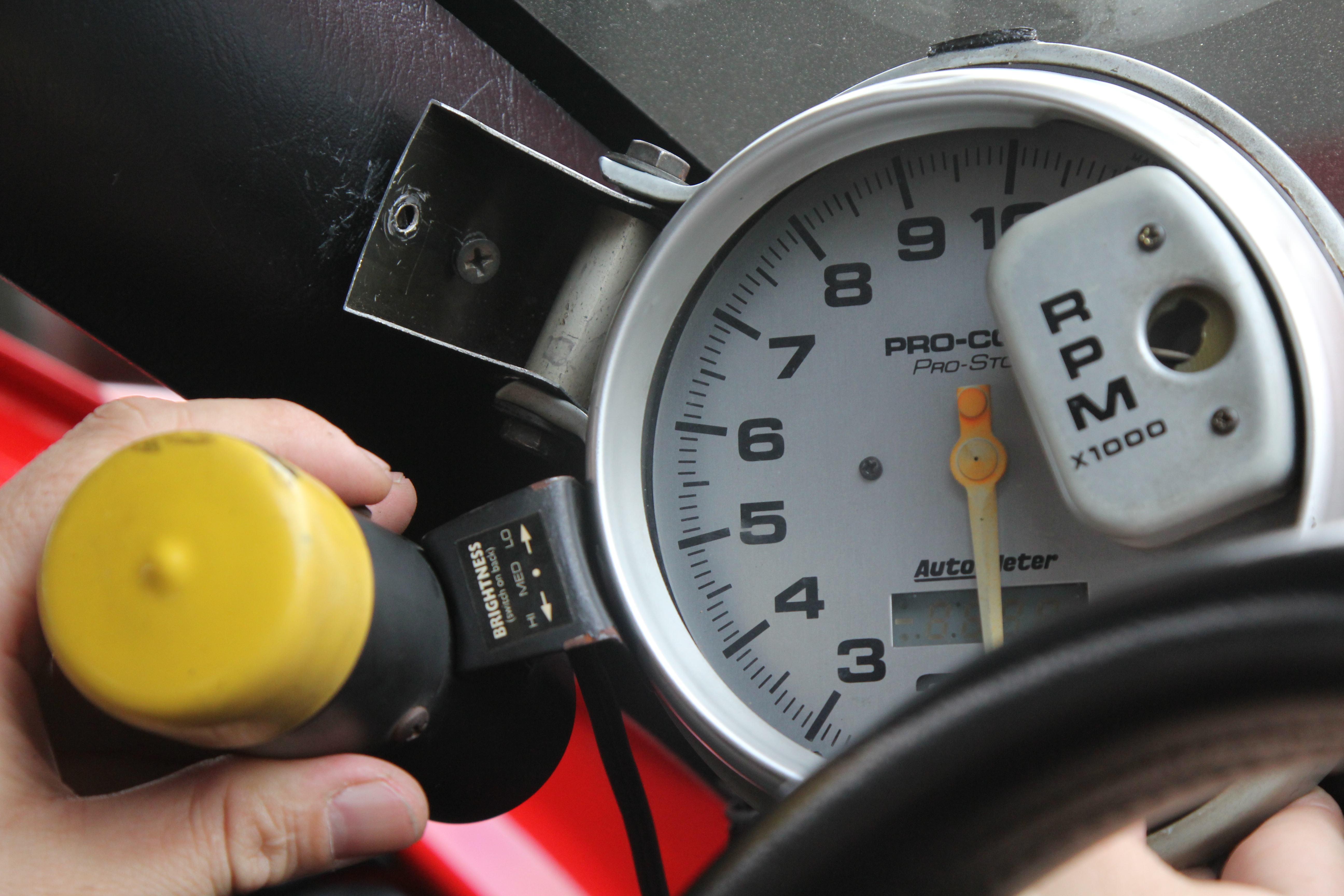 How To Install A Tachometer: 8 Steps (With Pictures) - Wikihow - Tach Wiring Diagram
