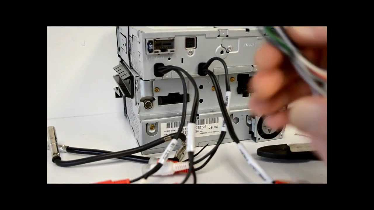 How To Wire An Aftermarket Radio / I Demo Install With Metra Harness