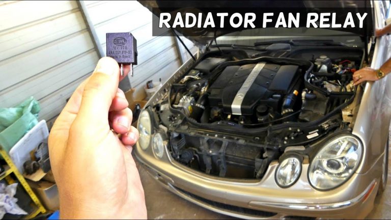 Mercedes W211 Radiator Fan Relay Location Replacement - Youtube